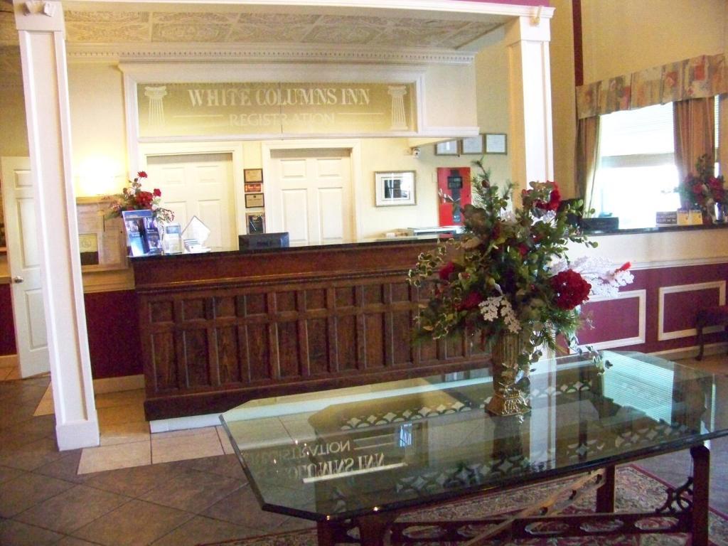 White Columns Inn Thomson Zewnętrze zdjęcie