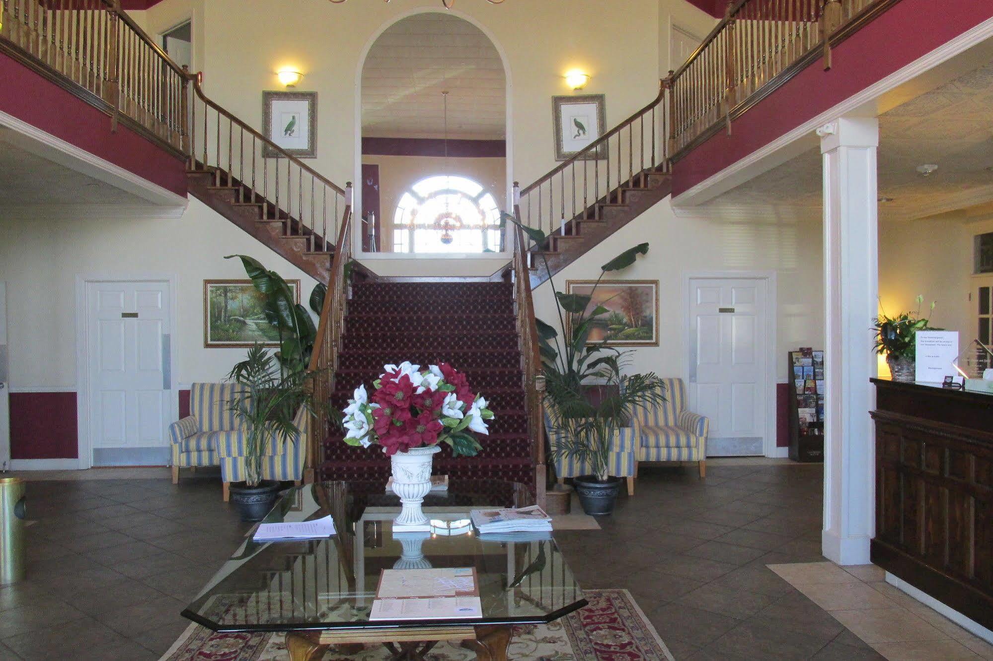 White Columns Inn Thomson Zewnętrze zdjęcie