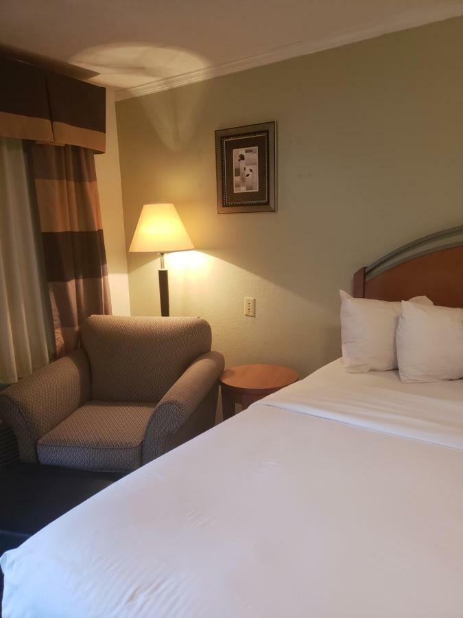 White Columns Inn Thomson Zewnętrze zdjęcie